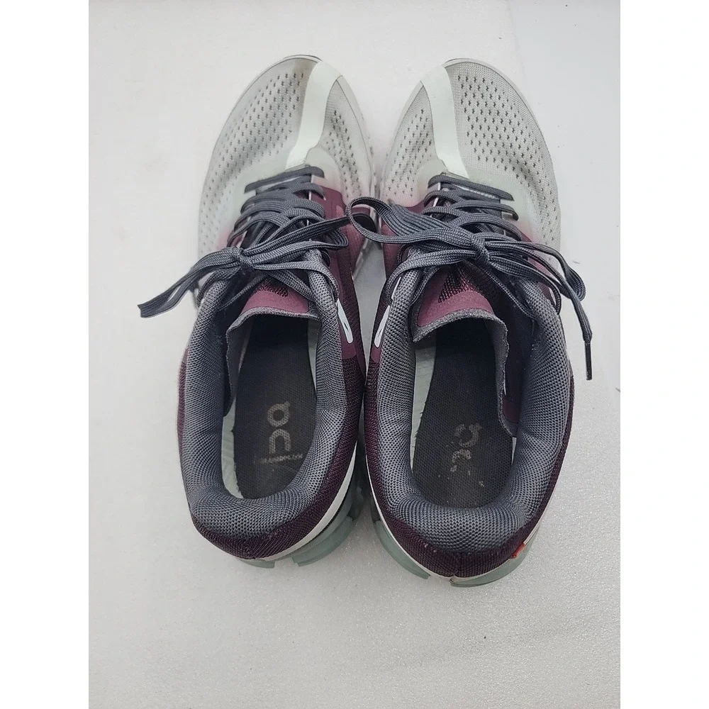 On Cloudflow Running Shoes Womens Size 8 Gray Maroon Athletic Lace Up Sneakers - Picture 7 of 10